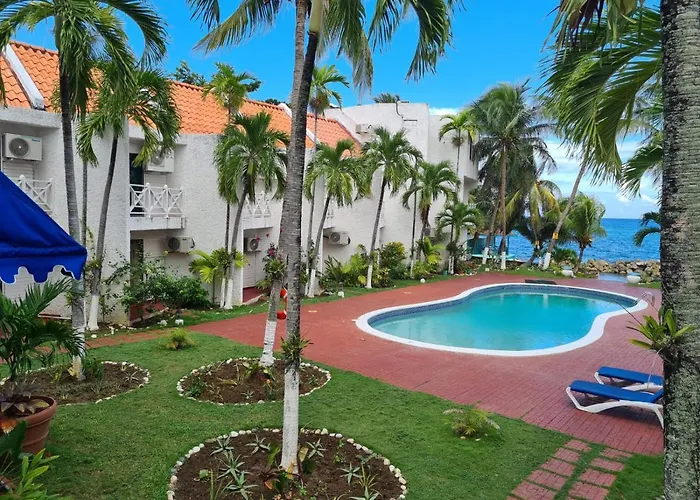 Chrisanns Paradise By The Ocean - Apt#9 * Ocho Ríos