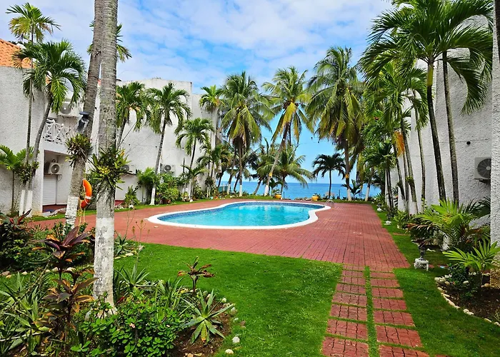 Chrisanns Paradise By The Ocean - Apt#9 *