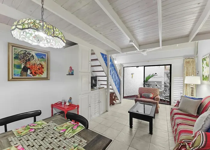 Chrisanns Paradise By The Ocean - Apt#9 * Ocho Ríos