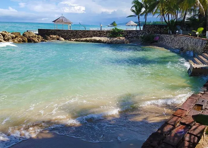 Chrisanns Paradise By The Ocean - Apt#9 Ocho Ríos